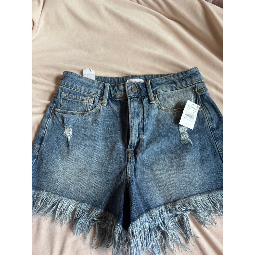 New Good American bombshell Jean short sz 6 28